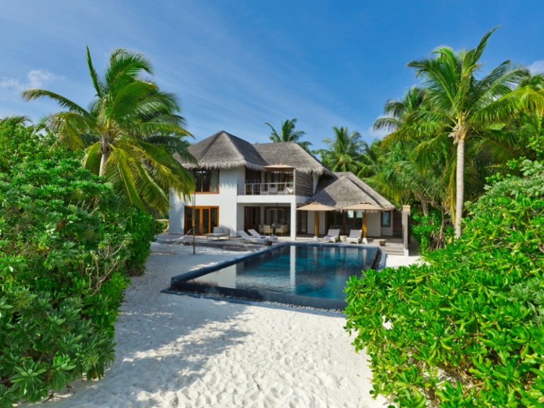 Two Bedrooms Beach Pool Residence